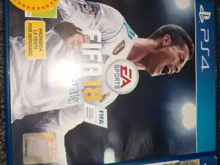 Juegos PS4: FIFA 17, 18, 23 y God of War