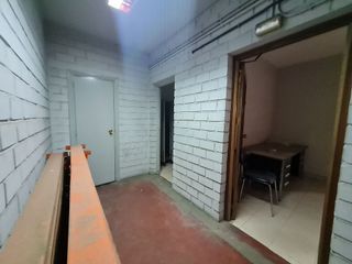 Nave industrial en venta en El Barral Ferial en Coslada