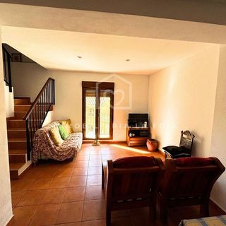 Casa adosada en venta en Onil