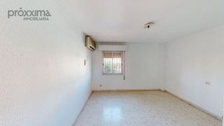 Chalet en venta en Palacio de Congresos - Urbadiez - Entrepuentes en Sevilla