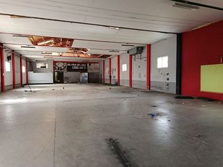 Nave industrial en venta en Buñol