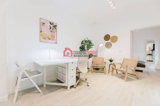 Estudio en alquiler en La Malva-rosa en Valencia