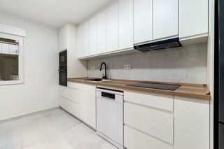 Piso en venta en El Acequión - Los Naúfragos en Torrevieja