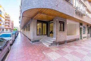Piso en venta en El Acequión - Los Naúfragos en Torrevieja