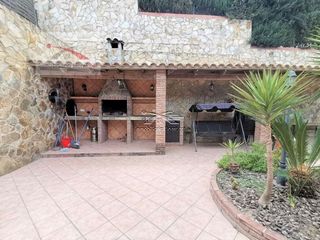 Chalet en venta en Puigventós en Lloret de Mar