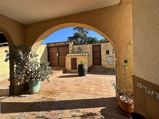 Chalet en venta en Oromana en Alcalá de Guadaira