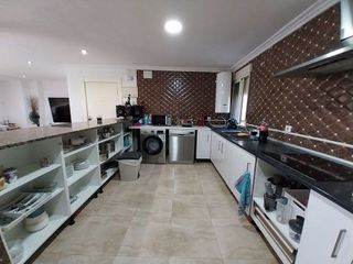 Piso en venta en Zona Avenida al Vedat en Torrent