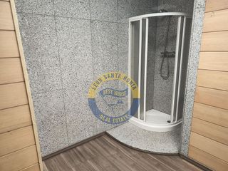 Local comercial en alquiler en La Chantría - La Lastra en León