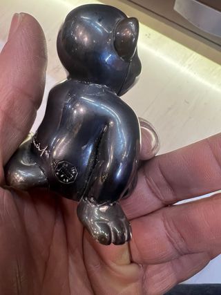 Figura de mono chapado de plata