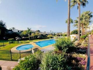 Piso en venta en El Faro de Calaburra - Chaparral en Mijas