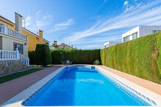 Chalet en venta en Zona Pueblo en Eliana (l´)