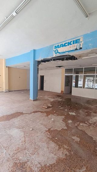 Local comercial en venta en Inmobiliaria - Barreda en Torrelavega