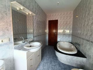 Piso en venta en Camariñas