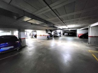 Garaje en alquiler en As Travesas - Balaídos en Vigo