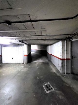 Garaje en alquiler en As Travesas - Balaídos en Vigo