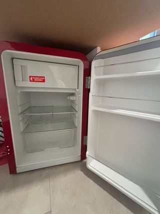 Nevera Retro Ikohs Roja