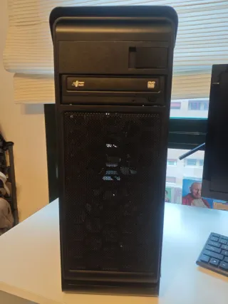 Ordenador Gaming Intel Core i7 16GB RAM SSD 480GB