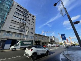 Oficina en venta en O Berbés - Peniche en Vigo