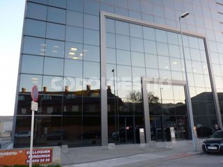 Garaje en alquiler en El Sucre-Universitat en Vic