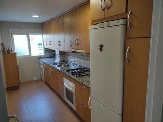 Piso en alquiler en Santa Rosa - Valdeolleros en Córdoba