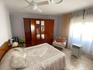 Chalet en venta en Hellín