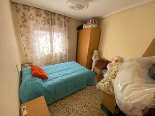 Chalet en venta en Hellín