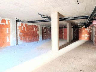 Local comercial en alquiler en Benalúa en Alicante
