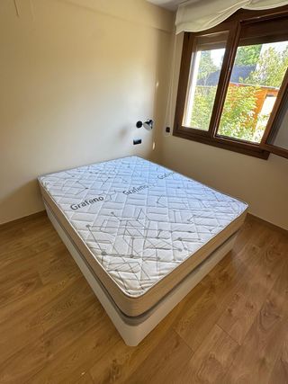 CANAPÉ CON COLCHÓN DE MATRIMONIO NUEVOS ¡ENOFERTA!