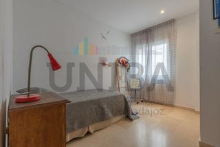 Piso en venta en Huerta Rosales - Valdepasillas en Badajoz