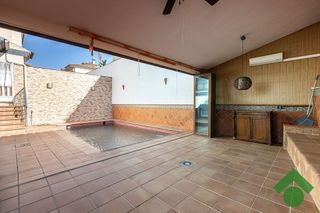 Chalet en venta en Ogíjares