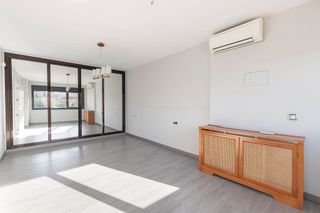 Chalet en venta en Ogíjares