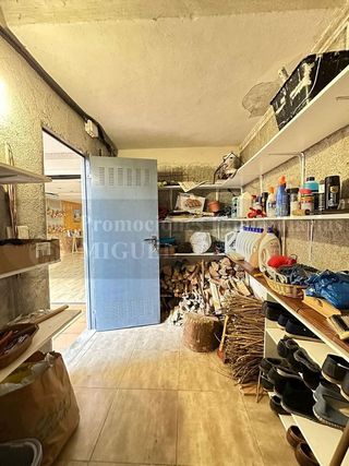 Casa adosada en venta en Verín