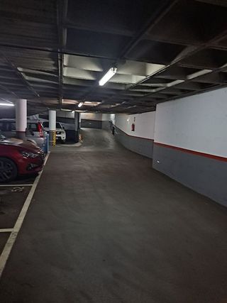 Garaje en venta en El Coto en Gijón