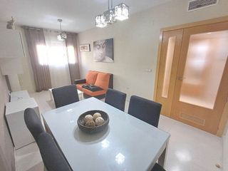 Piso en venta en Ciudad Jardín - Zoco en Córdoba