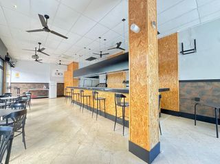 Local comercial en venta en Elda