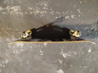 Skate Jart con diseño retro