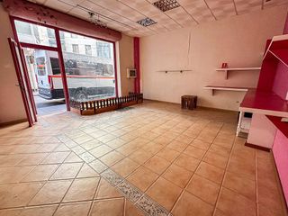 Local comercial en venta en Plaza de Toros - Santa Rita en Almería