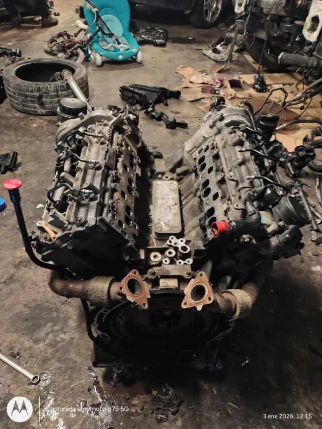 Culata de Mercedes Vito v-6