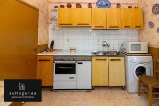 Casa adosada en venta en Cerro de Reyes en Badajoz