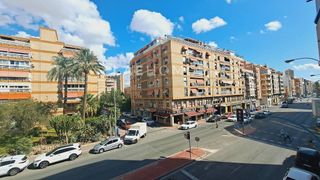 Oficina en alquiler en Benalúa en Alicante