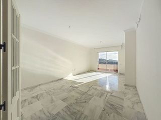 Piso en alquiler en Cerrado Calderón - El Morlaco en Málaga