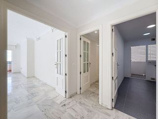 Piso en alquiler en Cerrado Calderón - El Morlaco en Málaga