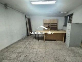 Nave industrial en venta en Novelda