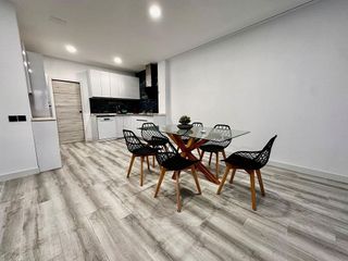 Piso en venta en La Caleta - La Viña en Cádiz