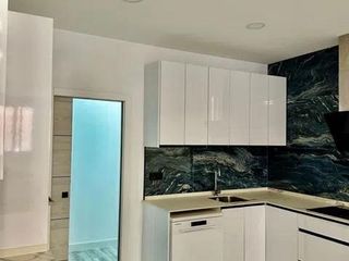 Piso en venta en La Caleta - La Viña en Cádiz