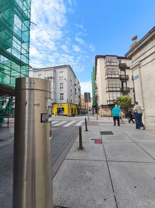 Local comercial en venta en Centro - Ayuntamiento en Santander
