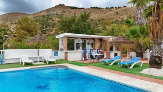 Chalet en venta en Coín