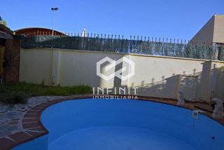 Casa pareada en venta en Ensanche en Alcalá de Henares