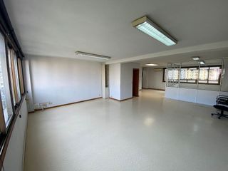 Oficina en alquiler en O Berbés - Peniche en Vigo