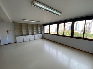 Oficina en alquiler en O Berbés - Peniche en Vigo